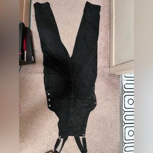 Women’s old navy OG jean overalls. Size 14. Black. Worn 3 times. Great condition